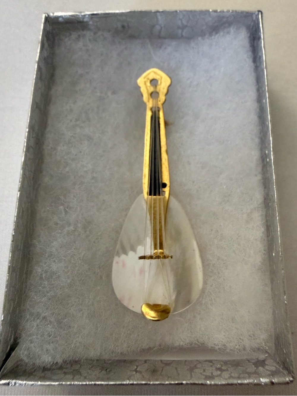 GUVC White Pearlized Mandolin Brooch Pin w/Gold Accents for Music Enthusiasts
